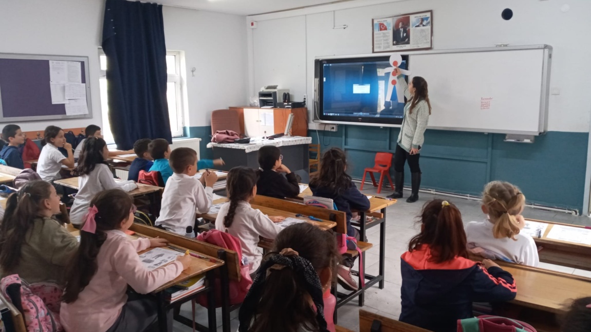 Okulumuz Öğrencilerine Mahremiyet Eğitimi Veridi